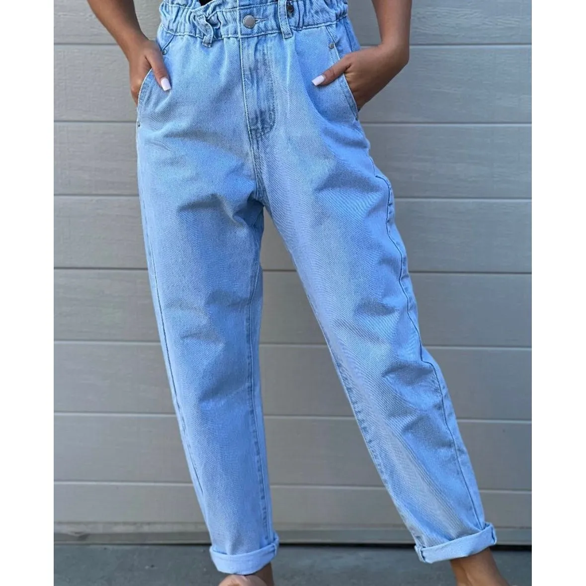 Paper Bag Lite Wash jeans