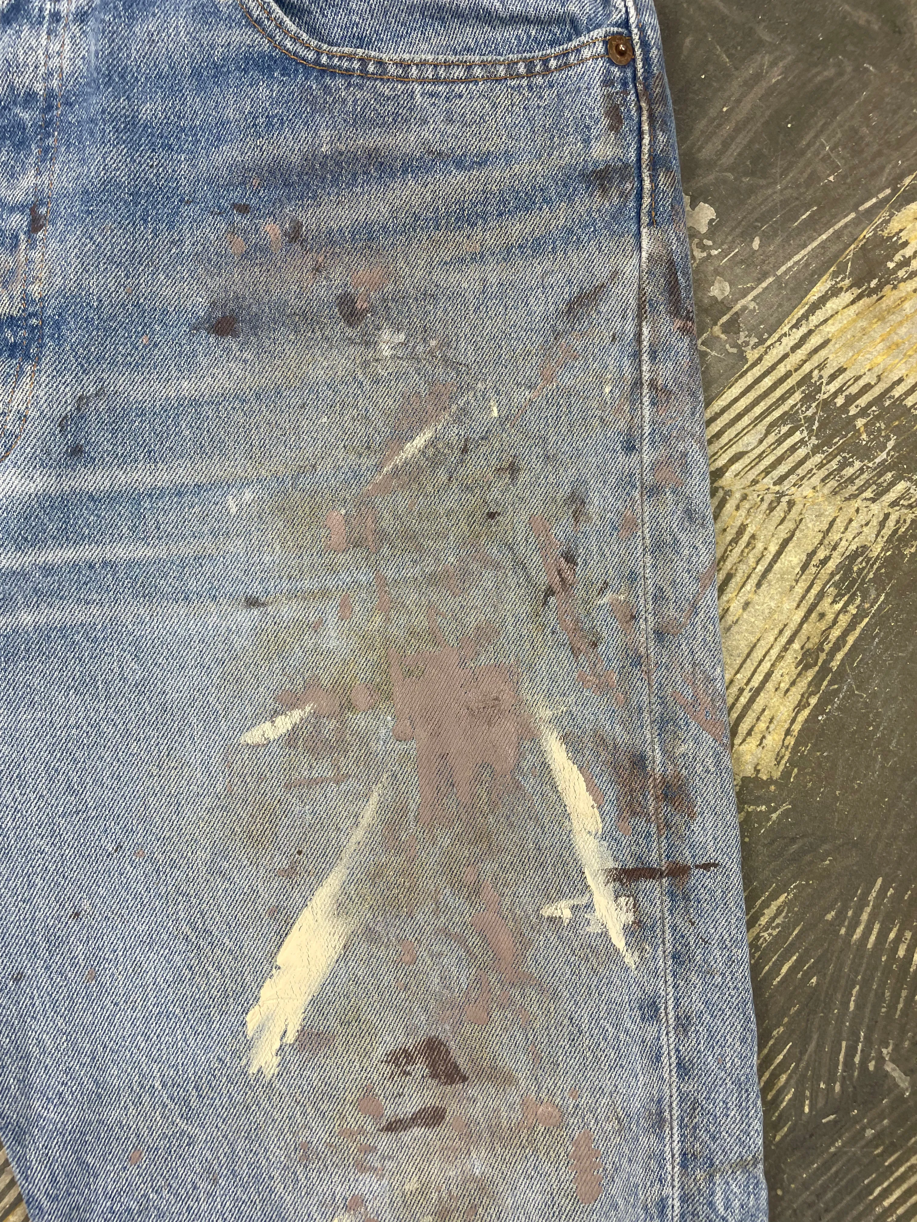 Vintage USA Made Levi 501 Premium Wash & Paint  Denim Jeans (JYJ-0189)